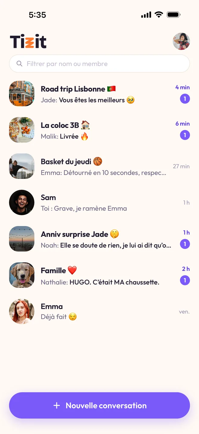 La liste des conversations Tizzit : Road trip Lisbonne, La coloc 3B, Basket du jeudi, Anniv surprise Jade, Famille, et un bouton « Nouvelle conversation ».